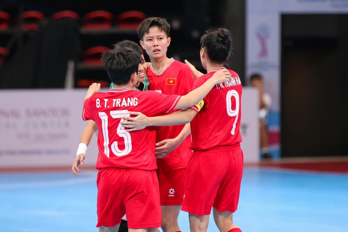 Futsal nữ Việt Nam thắng đậm ngày ra quân giải Đông Nam Á- Ảnh 1. Futsal nữ Việt Nam thắng đậm ngày ra quân giải Đông Nam Á- Ảnh 1.