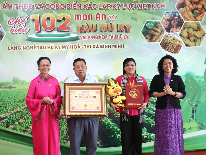 Chuyện khó tin nhưng có thật về tàu hũ ky ở Vĩnh Long - Ảnh 14. Chuyện khó tin nhưng có thật về tàu hũ ky ở Vĩnh Long - Ảnh 14.