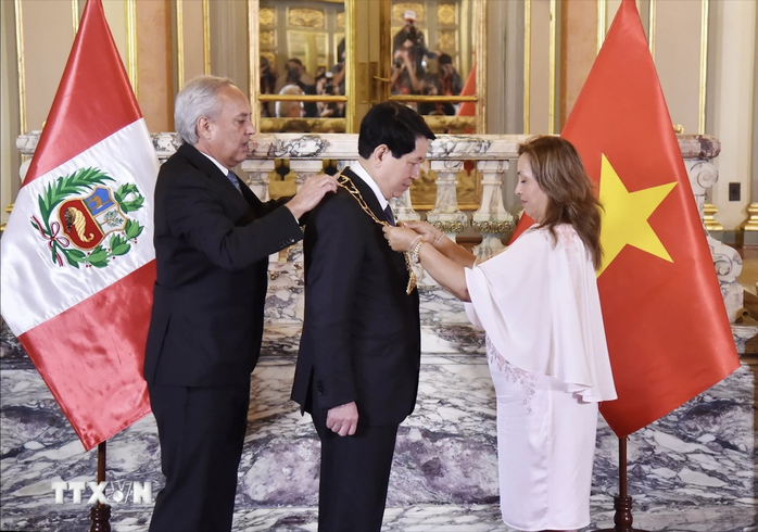 Chuyến công tác của Chủ tịch nước chuyển tải thông điệp về kỷ nguyên vươn mình của Việt Nam- Ảnh 3. Chuyến công tác của Chủ tịch nước chuyển tải thông điệp về kỷ nguyên vươn mình của Việt Nam- Ảnh 3.