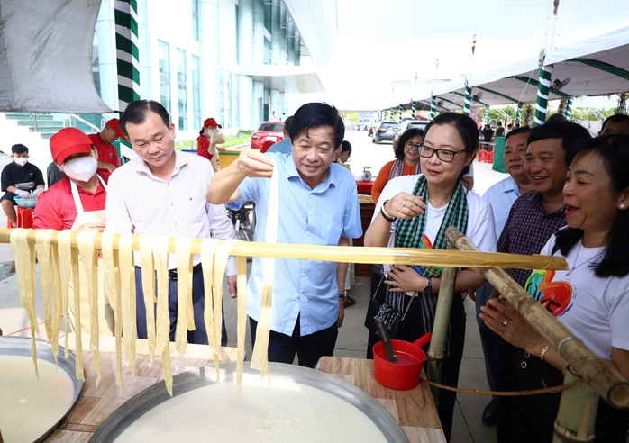 Chuyện khó tin nhưng có thật về tàu hũ ky ở Vĩnh Long - Ảnh 1. Chuyện khó tin nhưng có thật về tàu hũ ky ở Vĩnh Long - Ảnh 1.