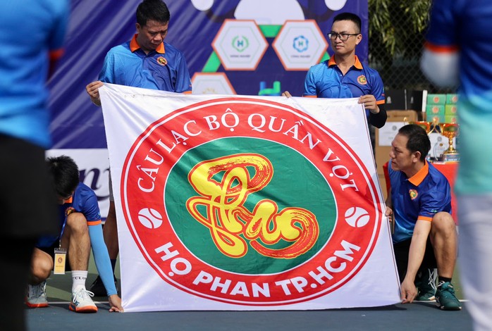 Sôi động và hấp dẫn Giải quần vợt họ Phan tại TP HCM- Ảnh 3. Sôi động và hấp dẫn Giải quần vợt họ Phan tại TP HCM- Ảnh 3.