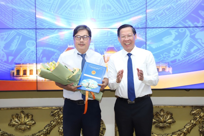 Chủ tịch UBND TP HCM bổ nhiệm nhân sự lãnh đạo 5 đơn vị- Ảnh 6. Chủ tịch UBND TP HCM bổ nhiệm nhân sự lãnh đạo 5 đơn vị- Ảnh 6.
