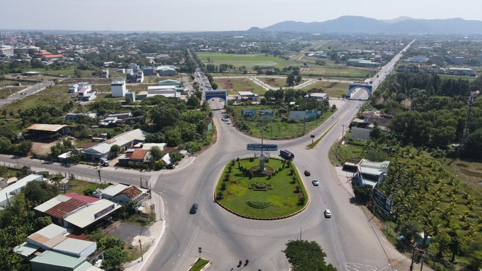 Tỉnh Bà Rịa - Vũng Tàu có huyện Long Đất từ ngày 1-1-2025- Ảnh 1. Tỉnh Bà Rịa - Vũng Tàu có huyện Long Đất từ ngày 1-1-2025- Ảnh 1.