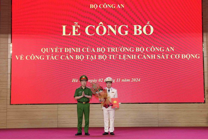 Giám đốc Công an Sơn La làm Tư lệnh Cảnh sát cơ động- Ảnh 1. Giám đốc Công an Sơn La làm Tư lệnh Cảnh sát cơ động- Ảnh 1.
