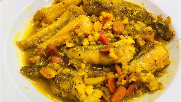 Cá mối kho nghệ Cá mối kho nghệ