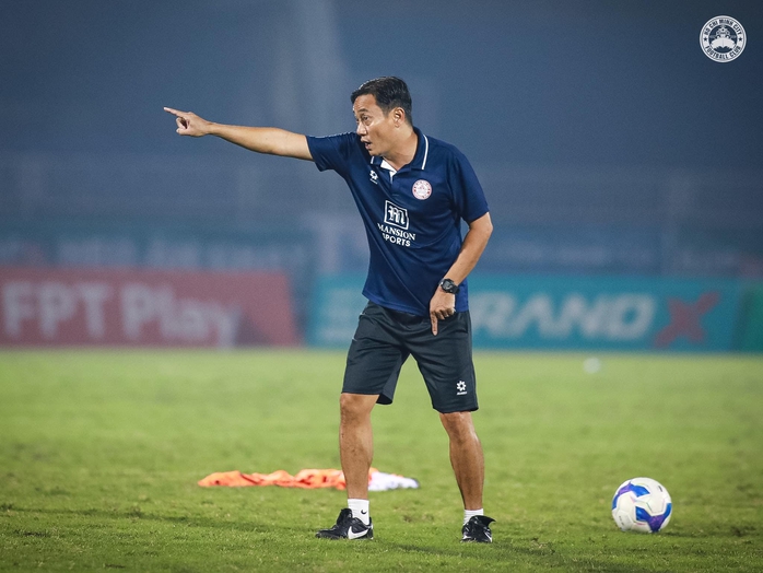 HLV Phùng Thanh Phương muốn CLB TP HCM giành chiến thắng trên sân Vinh- Ảnh 1. HLV Phùng Thanh Phương muốn CLB TP HCM giành chiến thắng trên sân Vinh- Ảnh 1.