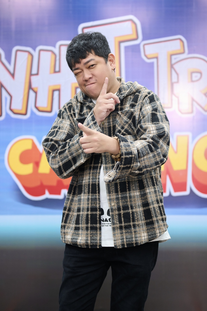 Diễn viên Tân "trề" tạm nghỉ vì cơm áo gạo tiền- Ảnh 2. Diễn viên Tân "trề" tạm nghỉ vì cơm áo gạo tiền- Ảnh 2.