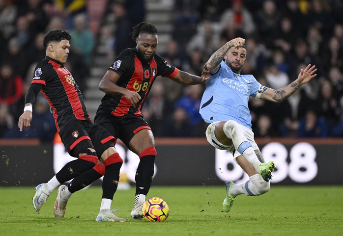 Pep Guardiola thừa nhận Man City xứng đáng thua Bournemouth- Ảnh 2. Pep Guardiola thừa nhận Man City xứng đáng thua Bournemouth- Ảnh 2.
