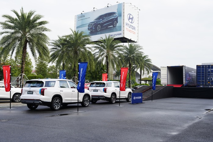 Hyundai Thành Công xuất khẩu ô tô Palisade sang Thái Lan- Ảnh 1. Hyundai Thành Công xuất khẩu ô tô Palisade sang Thái Lan- Ảnh 1.