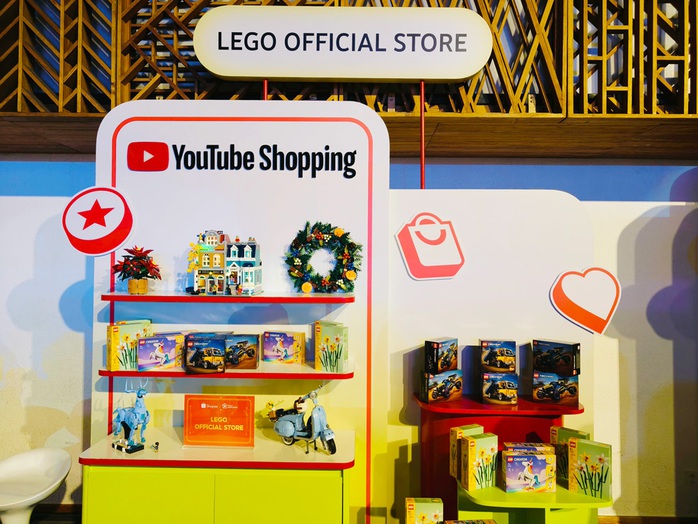 Một trong rất nhiều gian hàng tham gia sự kiện YouTube Shopping Affiliate Một trong rất nhiều gian hàng tham gia sự kiện YouTube Shopping Affiliate