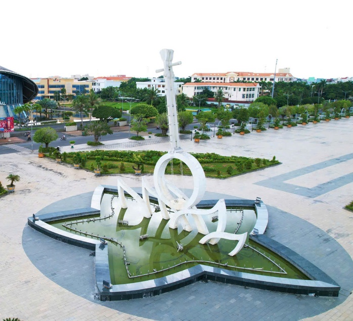 Ý nghĩa của những biểu tượng độc đáo tại Cà Mau và Bạc Liêu- Ảnh 4. Ý nghĩa của những biểu tượng độc đáo tại Cà Mau và Bạc Liêu- Ảnh 4.