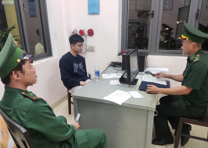 Đà Nẵng: Nam sinh viên bỏ học, tàng trữ ma túy- Ảnh 1. Đà Nẵng: Nam sinh viên bỏ học, tàng trữ ma túy- Ảnh 1.