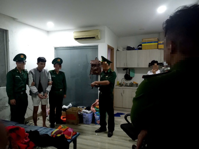 Đà Nẵng: Nam sinh viên bỏ học, tàng trữ ma túy- Ảnh 2. Đà Nẵng: Nam sinh viên bỏ học, tàng trữ ma túy- Ảnh 2.