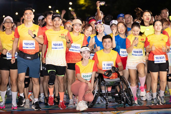 Giải chạy Strong Vietnam tạo cảnh tượng chưa từng có tại TP Vũng Tàu- Ảnh 1. Giải chạy Strong Vietnam tạo cảnh tượng chưa từng có tại TP Vũng Tàu- Ảnh 1.