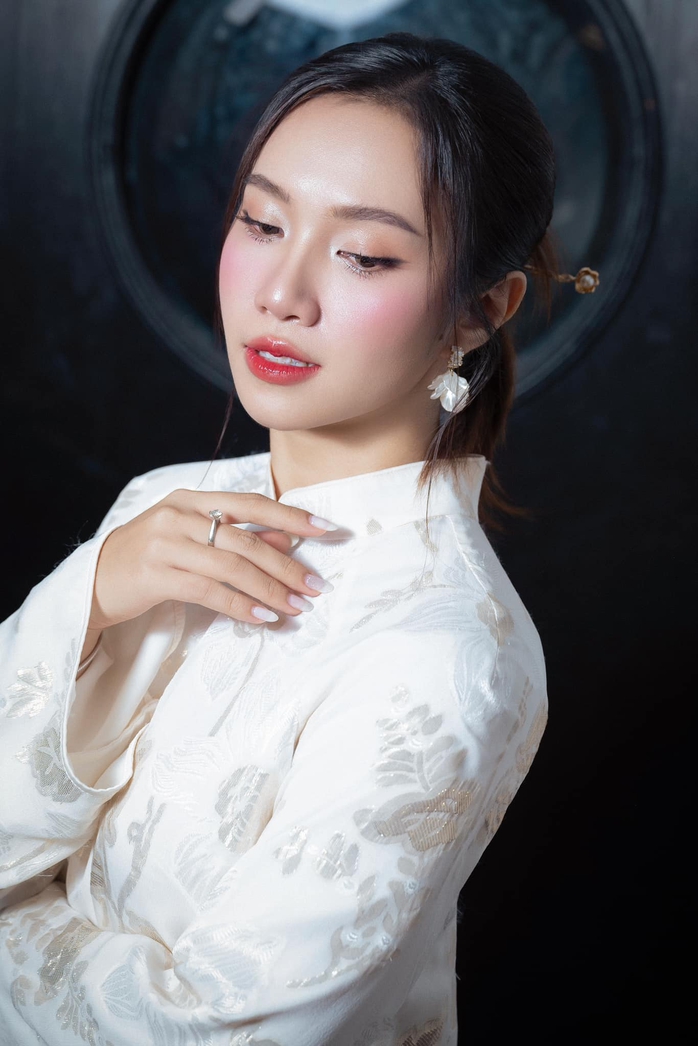 Mai Bảo Ngọc tiết lộ thú vị bất ngờ về Hồng Đào,Thùy Tiên- Ảnh 1. Mai Bảo Ngọc tiết lộ thú vị bất ngờ về Hồng Đào,Thùy Tiên- Ảnh 1.