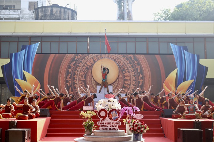 Hình ảnh ấn tượng ở những ngôi trường ghi dấu đặc biệt tại TP HCM - Ảnh 1. Hình ảnh ấn tượng ở những ngôi trường ghi dấu đặc biệt tại TP HCM - Ảnh 1.