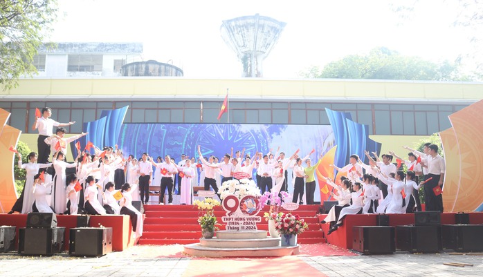 Hình ảnh ấn tượng ở những ngôi trường ghi dấu đặc biệt tại TP HCM - Ảnh 3. Hình ảnh ấn tượng ở những ngôi trường ghi dấu đặc biệt tại TP HCM - Ảnh 3.