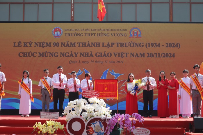 Hình ảnh ấn tượng ở những ngôi trường ghi dấu đặc biệt tại TP HCM - Ảnh 5. Hình ảnh ấn tượng ở những ngôi trường ghi dấu đặc biệt tại TP HCM - Ảnh 5.