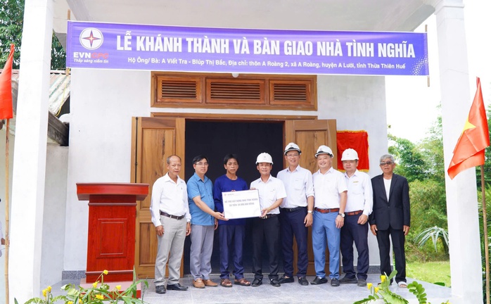 EVNCPC tiếp tục xây dựng 70 căn nhà tình nghĩa tại miền Trung - Tây Nguyên- Ảnh 6. EVNCPC tiếp tục xây dựng 70 căn nhà tình nghĩa tại miền Trung - Tây Nguyên- Ảnh 6.