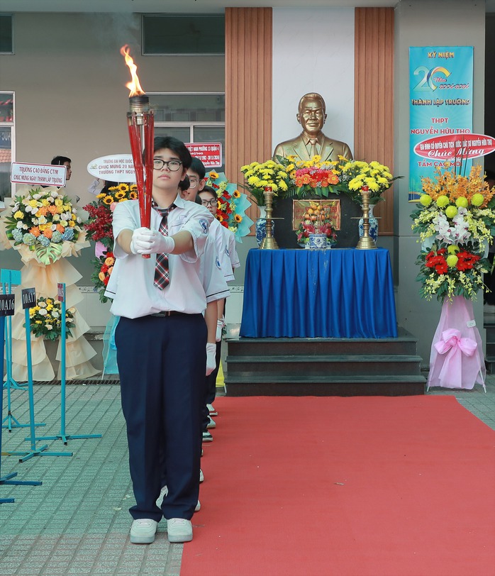 Hình ảnh ấn tượng ở những ngôi trường ghi dấu đặc biệt tại TP HCM - Ảnh 6. Hình ảnh ấn tượng ở những ngôi trường ghi dấu đặc biệt tại TP HCM - Ảnh 6.