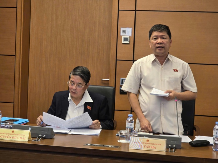 Đại biểu Trần Hoàng Ngân: Tăng thuế với bia cần lộ trình, tránh "cú sốc" cho doanh nghiệp- Ảnh 2. Đại biểu Trần Hoàng Ngân: Tăng thuế với bia cần lộ trình, tránh "cú sốc" cho doanh nghiệp- Ảnh 2.