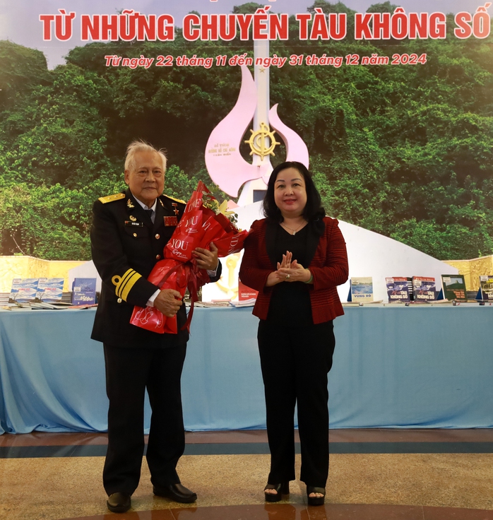 Trưng bày nhiều hiện vật quý về bến Tàu Không số Vũng Rô- Ảnh 4. Trưng bày nhiều hiện vật quý về bến Tàu Không số Vũng Rô- Ảnh 4.