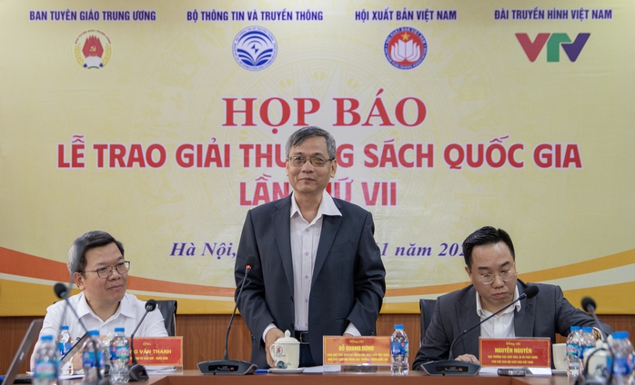 Giải thưởng Sách Quốc gia lần thứ VII tổ chức vào 29-11- Ảnh 1. Giải thưởng Sách Quốc gia lần thứ VII tổ chức vào 29-11- Ảnh 1.