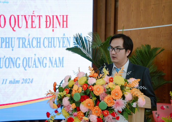 Công bố quyết định của Bộ trưởng Bộ Y tế tại Quảng Nam- Ảnh 2. Công bố quyết định của Bộ trưởng Bộ Y tế tại Quảng Nam- Ảnh 2.