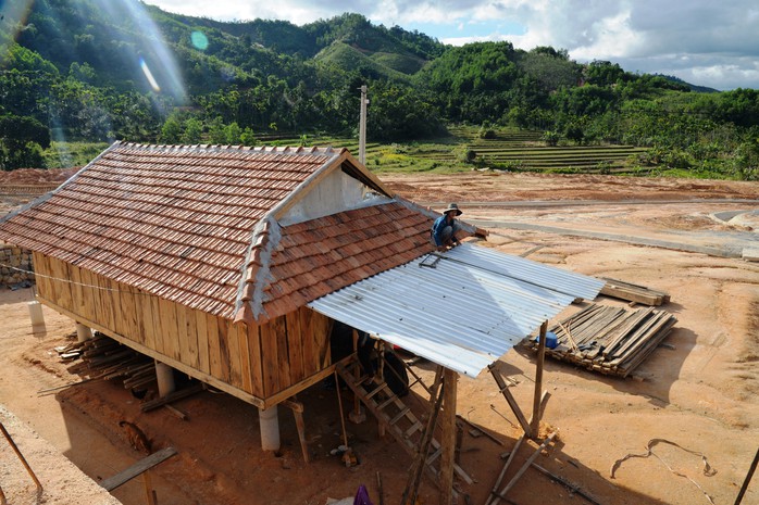 Quảng Ngãi kêu gọi cộng đồng chung tay xóa nhà tạm, nhà dột nát- Ảnh 1. Quảng Ngãi kêu gọi cộng đồng chung tay xóa nhà tạm, nhà dột nát- Ảnh 1.