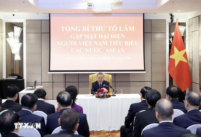 Kiều bào tiêu biểu tại các nước ASEAN nêu nhiều đề xuất với Tổng Bí thư Tô Lâm - Ảnh 1. Kiều bào tiêu biểu tại các nước ASEAN nêu nhiều đề xuất với Tổng Bí thư Tô Lâm - Ảnh 1.