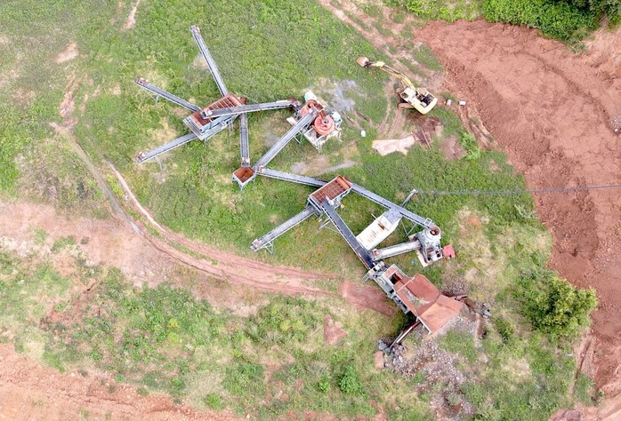 Diễn biến vụ mỏ đá sát cao tốc chưa được khai thác, gây lãng phí- Ảnh 1. Diễn biến vụ mỏ đá sát cao tốc chưa được khai thác, gây lãng phí- Ảnh 1.