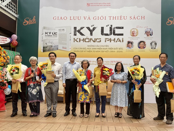 "Ký ức không phai" - những câu chuyện của học sinh miền Nam trên đất Bắc- Ảnh 4. "Ký ức không phai" - những câu chuyện của học sinh miền Nam trên đất Bắc- Ảnh 4.