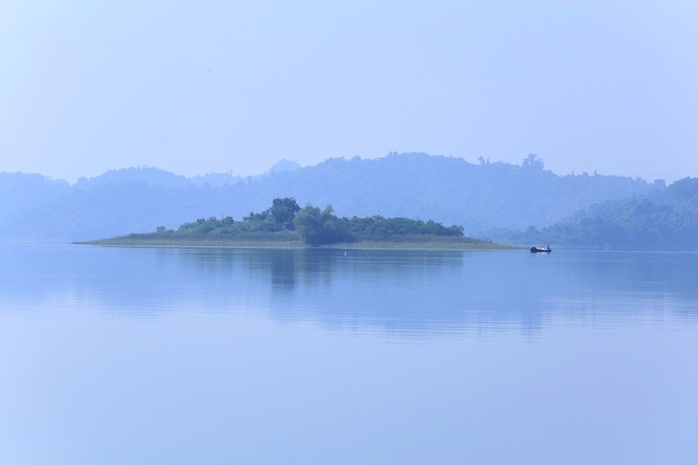 Vẻ đẹp hoang sơ, kỳ vĩ của "Hạ Long trên cạn" ở xứ Thanh- Ảnh 10. Vẻ đẹp hoang sơ, kỳ vĩ của "Hạ Long trên cạn" ở xứ Thanh- Ảnh 10.