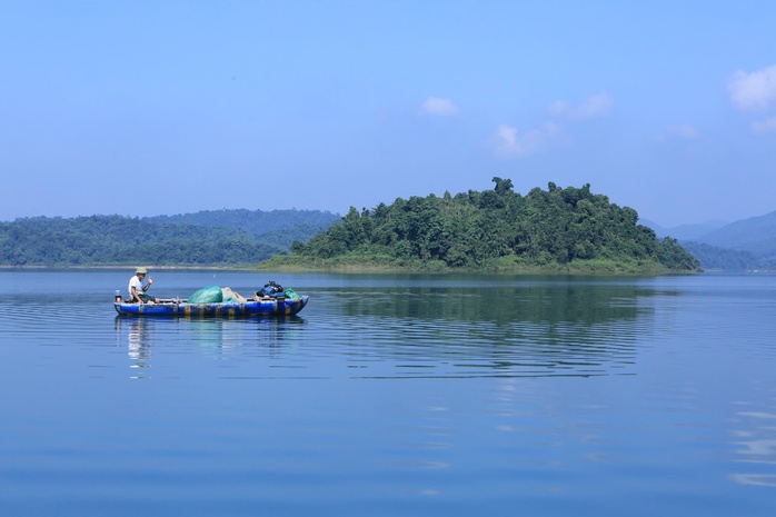 Vẻ đẹp hoang sơ, kỳ vĩ của "Hạ Long trên cạn" ở xứ Thanh- Ảnh 12. Vẻ đẹp hoang sơ, kỳ vĩ của "Hạ Long trên cạn" ở xứ Thanh- Ảnh 12.