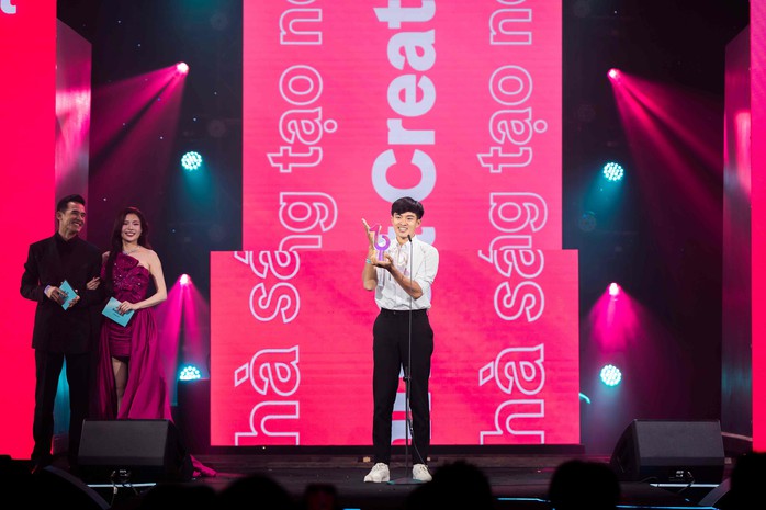TikTok xin lỗi vì “sự cố” đêm trao giải TikTok Awards- Ảnh 1. TikTok xin lỗi vì “sự cố” đêm trao giải TikTok Awards- Ảnh 1.