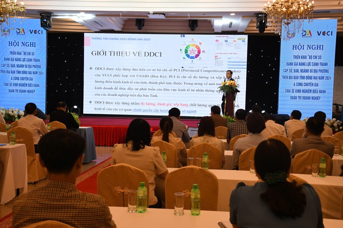 Lãnh đạo Đồng Nai chưa hài lòng với chỉ số năng lực cạnh tranh cấp tỉnh- Ảnh 3. Lãnh đạo Đồng Nai chưa hài lòng với chỉ số năng lực cạnh tranh cấp tỉnh- Ảnh 3.