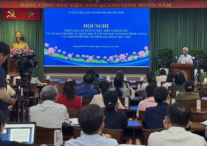 TP HCM khẩn trương sắp xếp 80 phường tại 10 quận- Ảnh 1. TP HCM khẩn trương sắp xếp 80 phường tại 10 quận- Ảnh 1.