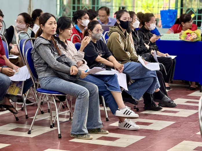 Thủ tục tạm ngừng, chấm dứt hưởng trợ cấp thất nghiệp mới nhất- Ảnh 1. Thủ tục tạm ngừng, chấm dứt hưởng trợ cấp thất nghiệp mới nhất- Ảnh 1.