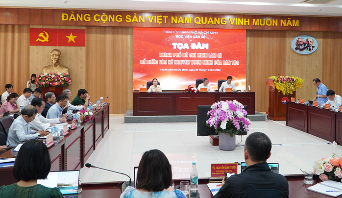 Giải pháp với TP HCM trong kỷ nguyên phát triển mới- Ảnh 1. Giải pháp với TP HCM trong kỷ nguyên phát triển mới- Ảnh 1.