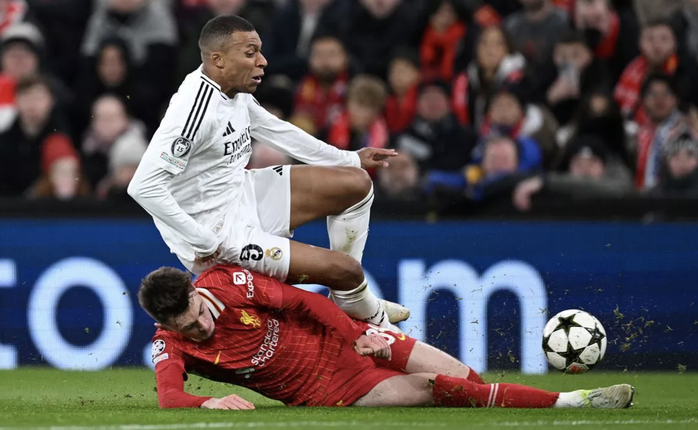 Mbappe sút hỏng phạt đền, Real Madrid thua tâm phục Liverpool- Ảnh 2. Mbappe sút hỏng phạt đền, Real Madrid thua tâm phục Liverpool- Ảnh 2.