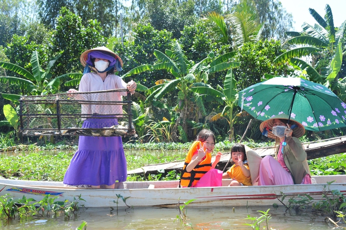 Phát triển du lịch gắn với sản phẩm OCOP- Ảnh 1. Phát triển du lịch gắn với sản phẩm OCOP- Ảnh 1.