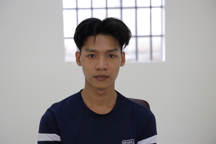 Bắt nhanh nhóm thanh niên mua bán súng qua mạng xã hội- Ảnh 4. Bắt nhanh nhóm thanh niên mua bán súng qua mạng xã hội- Ảnh 4.