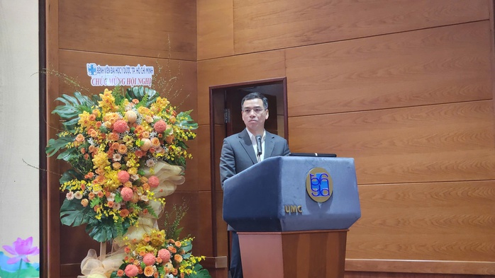 Chỉ 10,24% người làm công tác xã hội trong bệnh viện được đào tạo chính quy - Ảnh 2. Chỉ 10,24% người làm công tác xã hội trong bệnh viện được đào tạo chính quy - Ảnh 2.