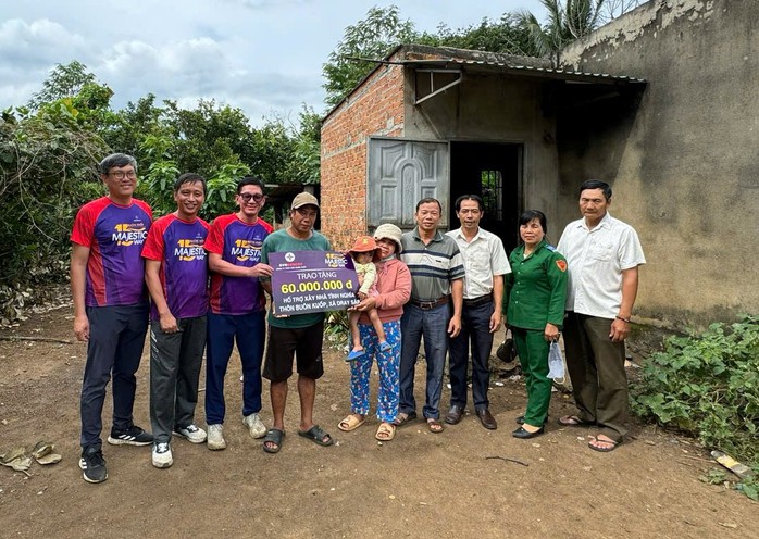 Công ty thủy điện Buôn Kuốp dành gần 1,2 tỉ đồng an sinh xã hội- Ảnh 1. Công ty thủy điện Buôn Kuốp dành gần 1,2 tỉ đồng an sinh xã hội- Ảnh 1.