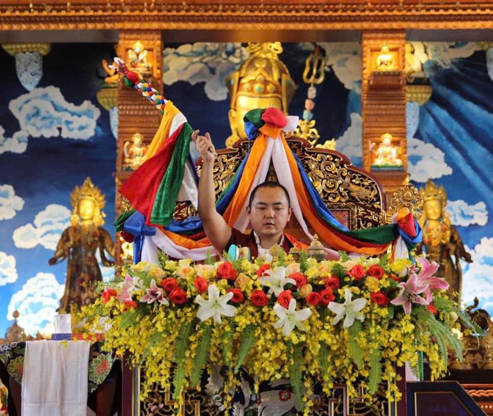 Đức Gyalwa Dokhampa chủ trì Pháp hội cầu nguyện quốc thái dân an tại Đại bảo tháp Mandala Tây Thiên- Ảnh 2. Đức Gyalwa Dokhampa chủ trì Pháp hội cầu nguyện quốc thái dân an tại Đại bảo tháp Mandala Tây Thiên- Ảnh 2.