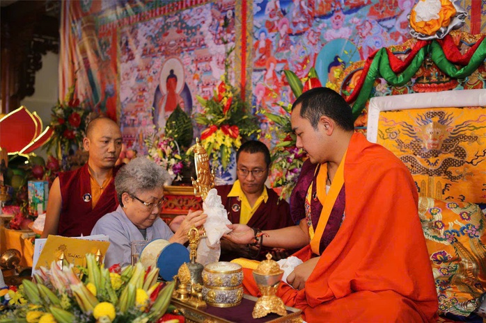 Đức Gyalwa Dokhampa chủ trì Pháp hội cầu nguyện quốc thái dân an tại Đại bảo tháp Mandala Tây Thiên- Ảnh 1. Đức Gyalwa Dokhampa chủ trì Pháp hội cầu nguyện quốc thái dân an tại Đại bảo tháp Mandala Tây Thiên- Ảnh 1.