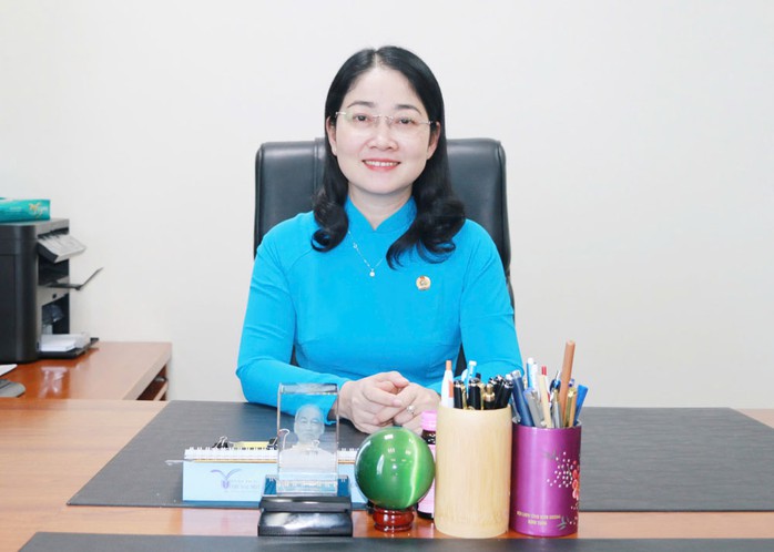 Bà NGUYỄN KIM LOAN Bà NGUYỄN KIM LOAN