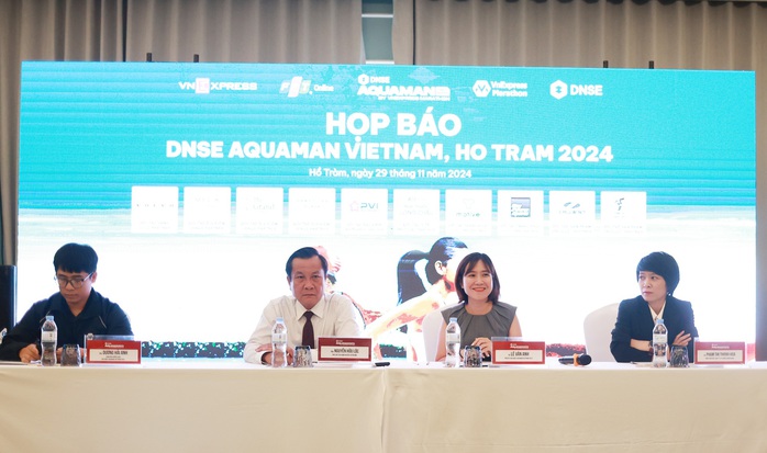 1.500 vận động viên chinh phục DNSE Aquaman Vietnam- Ảnh 1. 1.500 vận động viên chinh phục DNSE Aquaman Vietnam- Ảnh 1.