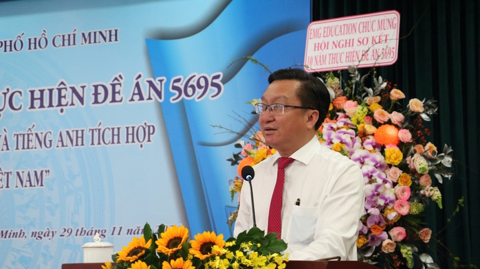 Đưa tiếng Anh trở thành ngôn ngữ thứ hai trong trường học: Không thực hiện dàn ngang- Ảnh 1. Đưa tiếng Anh trở thành ngôn ngữ thứ hai trong trường học: Không thực hiện dàn ngang- Ảnh 1.