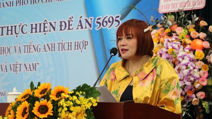Đưa tiếng Anh trở thành ngôn ngữ thứ hai trong trường học: Không thực hiện dàn ngang- Ảnh 4. Đưa tiếng Anh trở thành ngôn ngữ thứ hai trong trường học: Không thực hiện dàn ngang- Ảnh 4.